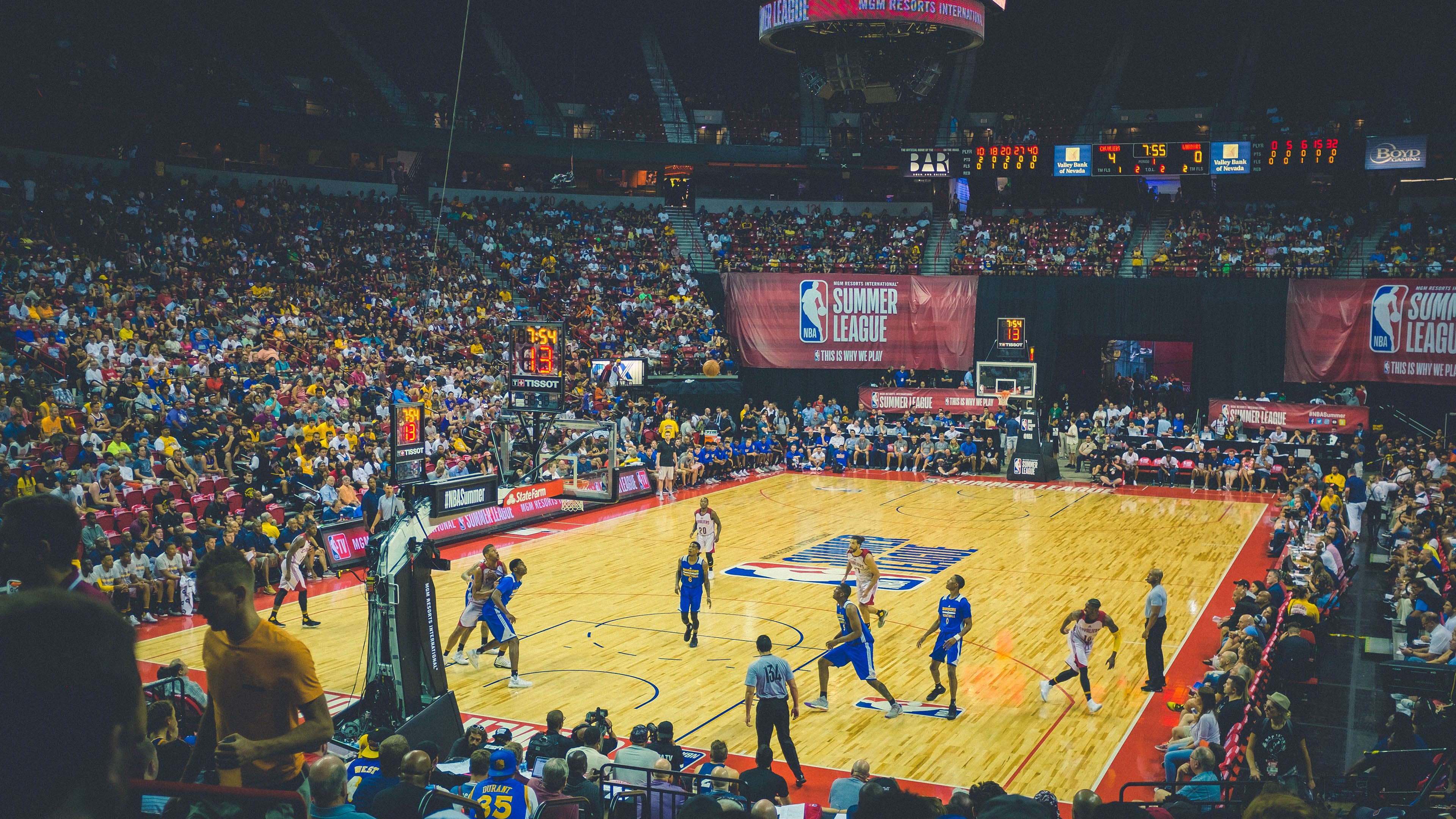 篮球技能挑战赛高校专场举办提高在校球员技术曝光率,校园篮球技巧挑战赛